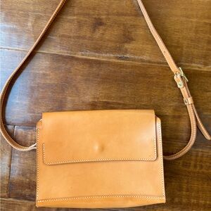 The Darling Crossbody
